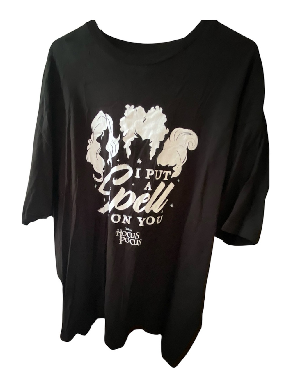 Disney Hocus Pocus "I Put a Spell on You" Black Graphic Tee